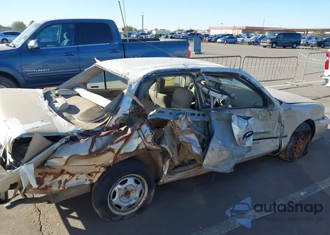 1996 Geo Prizm Lsi from USA, damaged, VIN 1Y1SK5264TZ001763